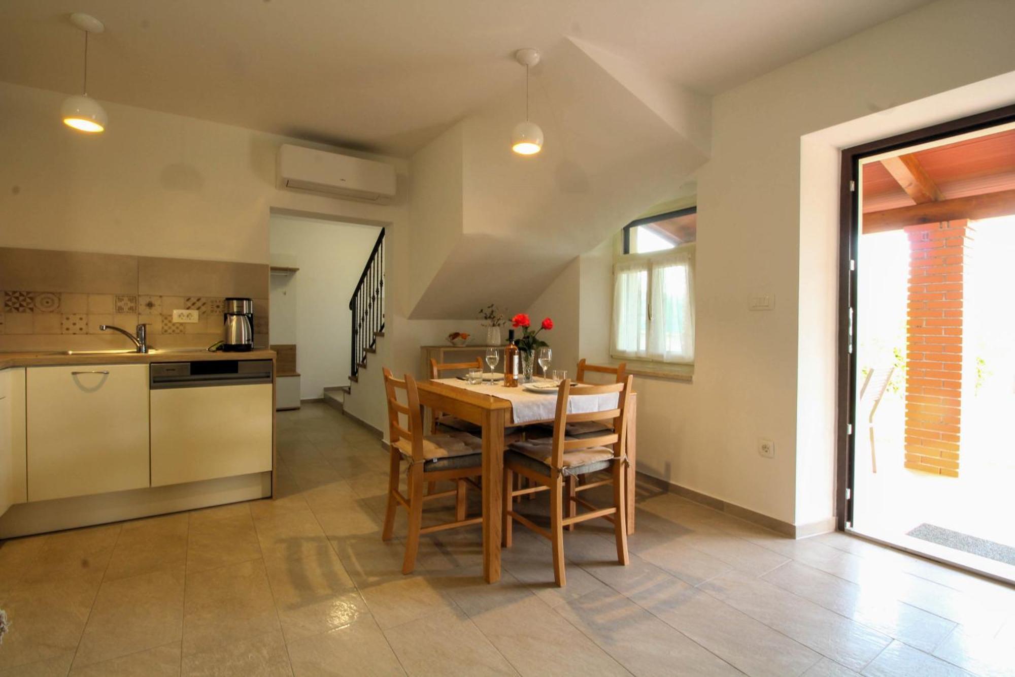 Holiday Home Zora Višnjan Buitenkant foto