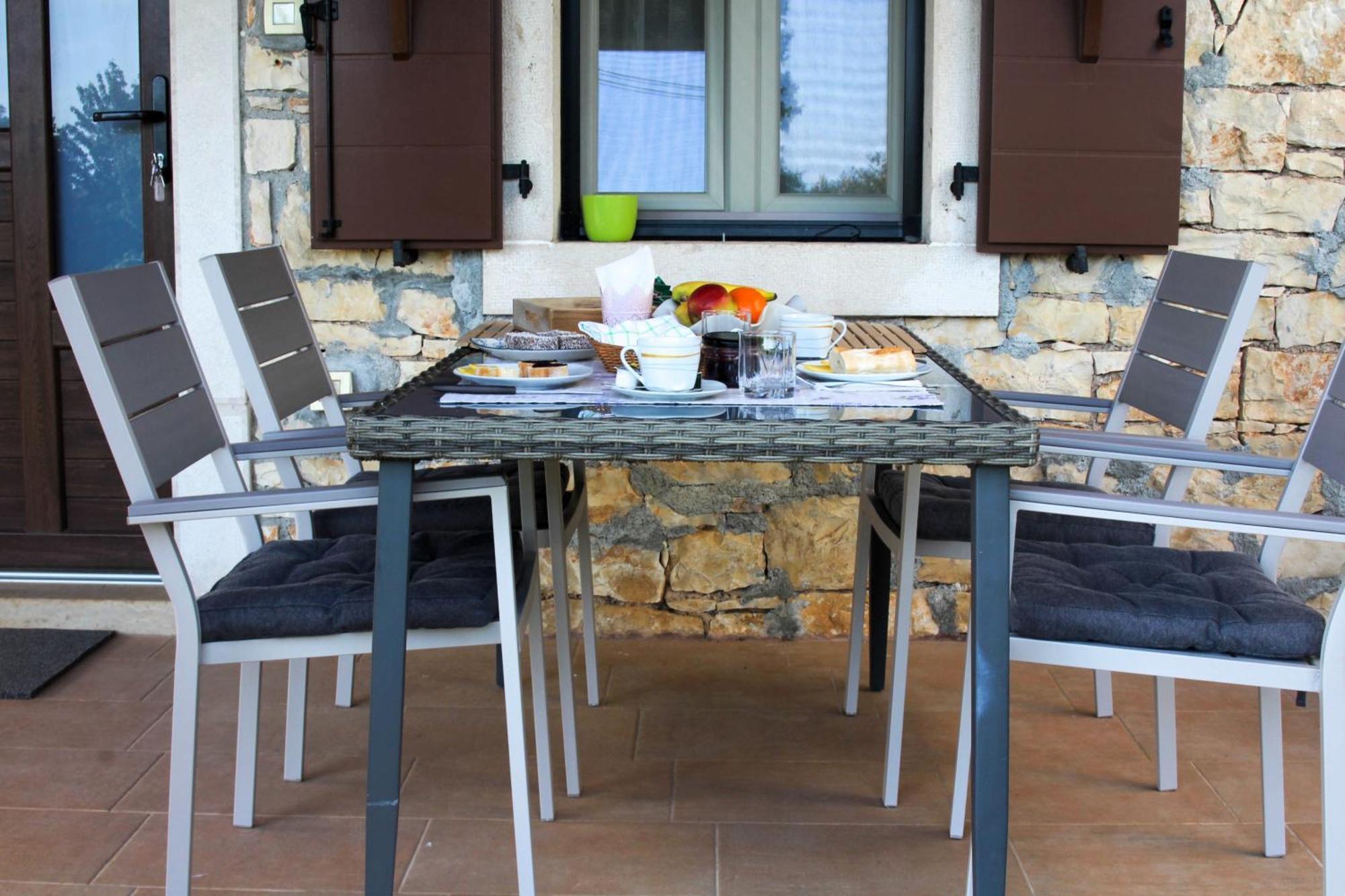 Holiday Home Zora Višnjan Buitenkant foto