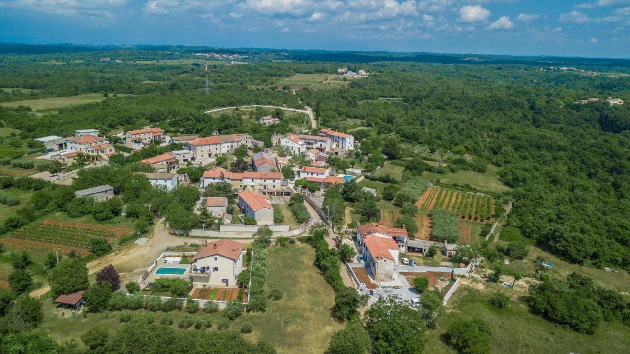 Holiday Home Zora Višnjan Buitenkant foto