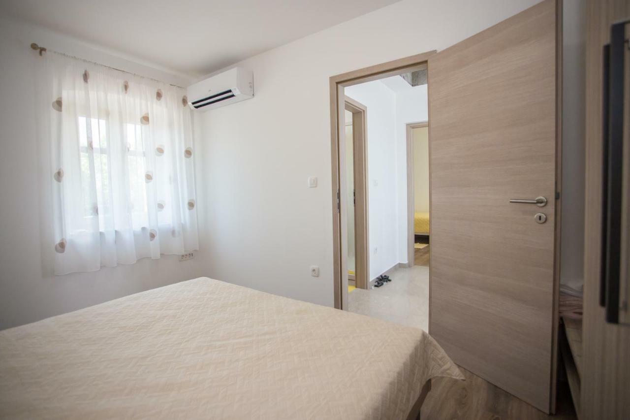 Holiday Home Zora Višnjan Buitenkant foto